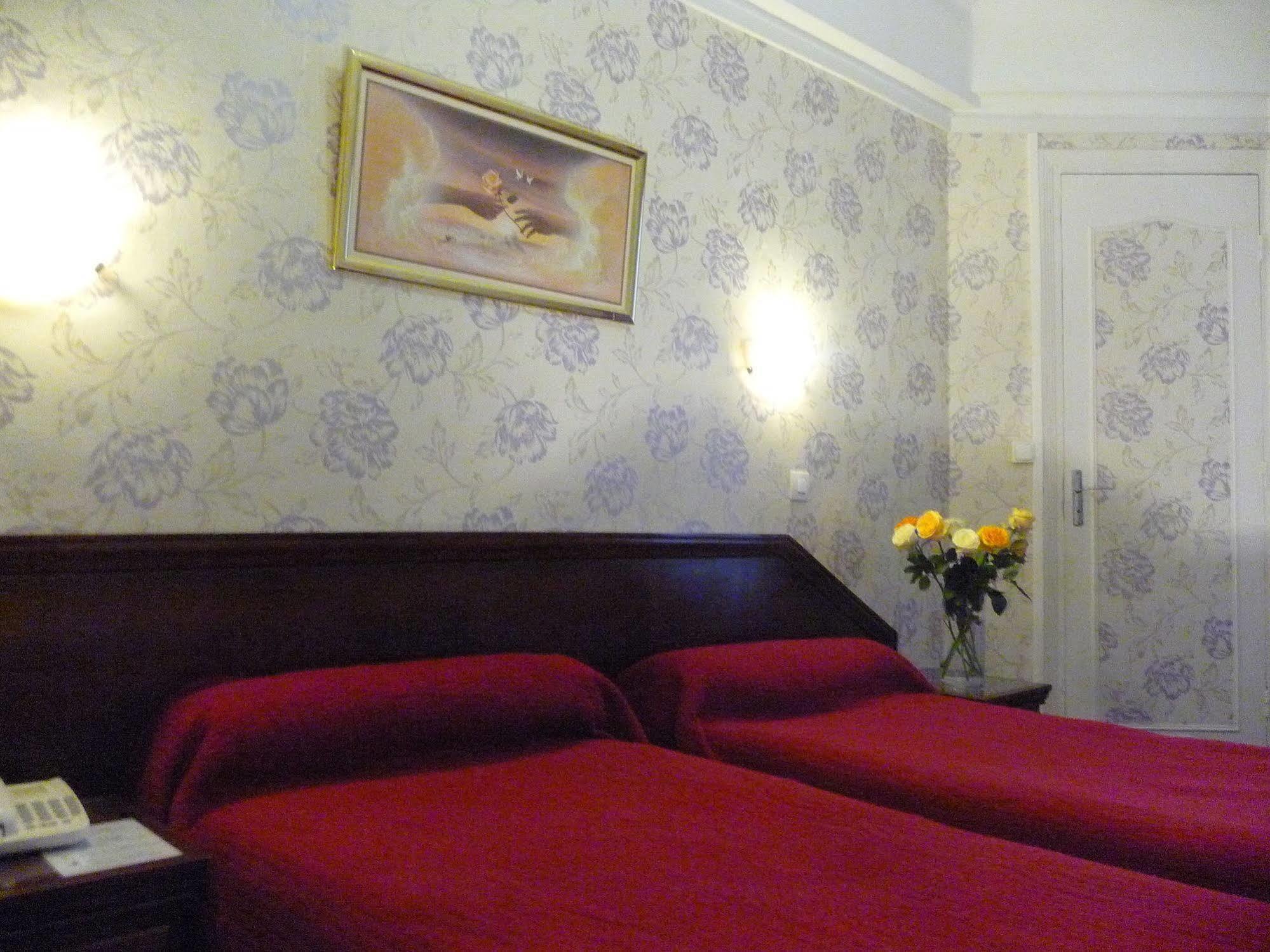 Hotel Ambassadeur Parijs Buitenkant foto