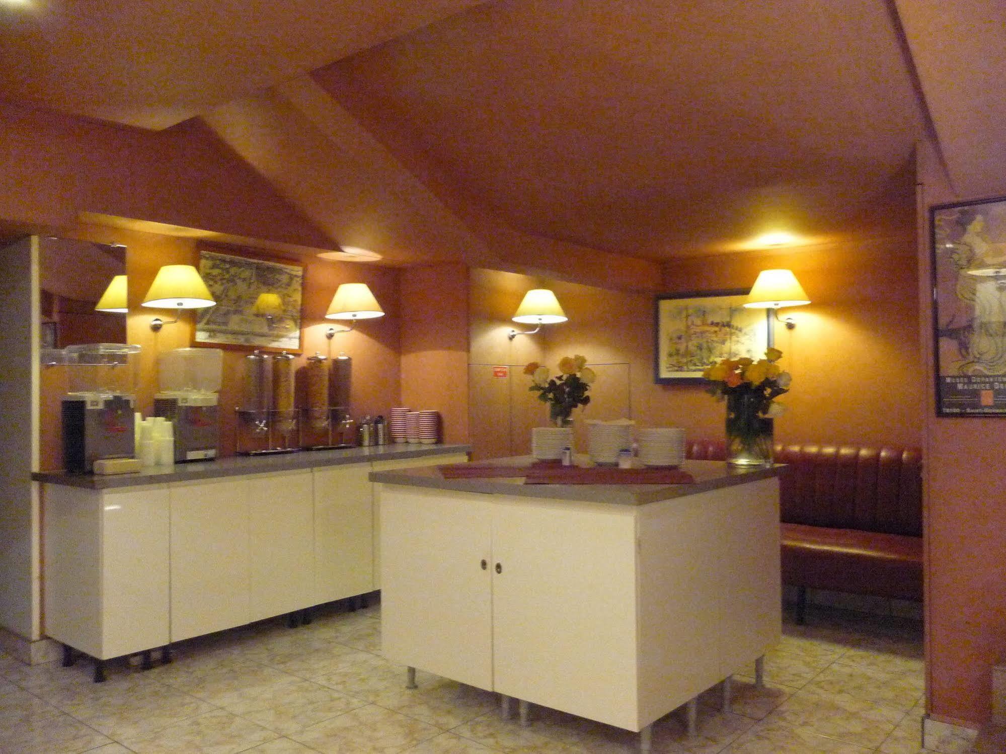 Hotel Ambassadeur Parijs Buitenkant foto